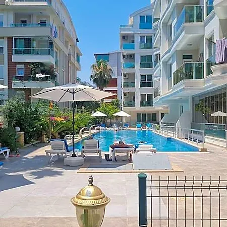 Aqua Szálloda Antalya