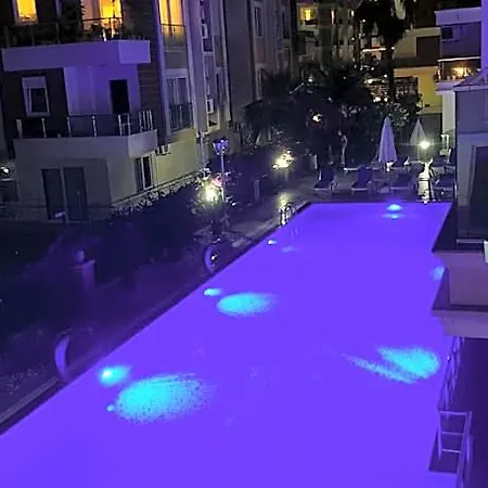 Aqua Hotel 3*